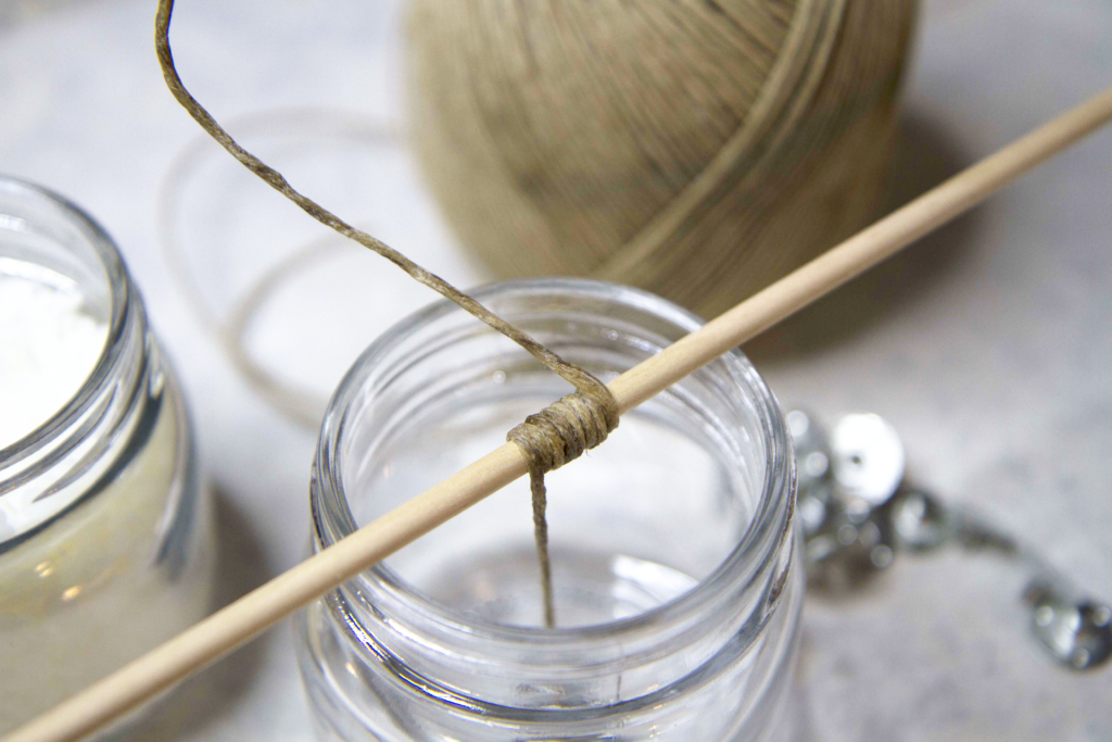 DIY organic beeswax & coconut oil candles