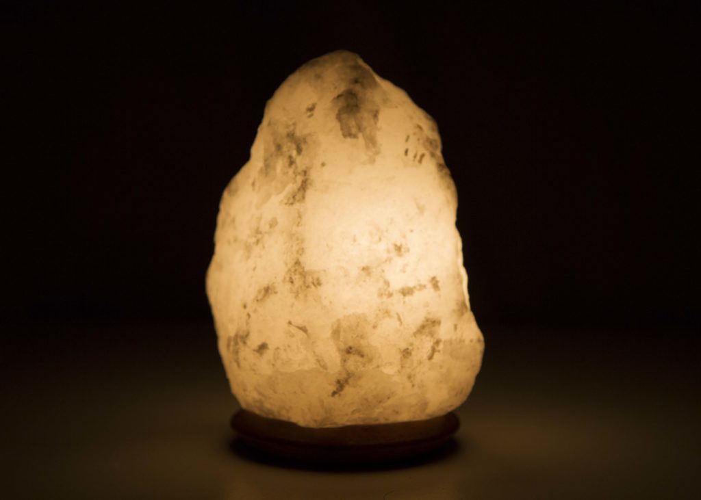 So Well Made White Himalayan Salt Lamp