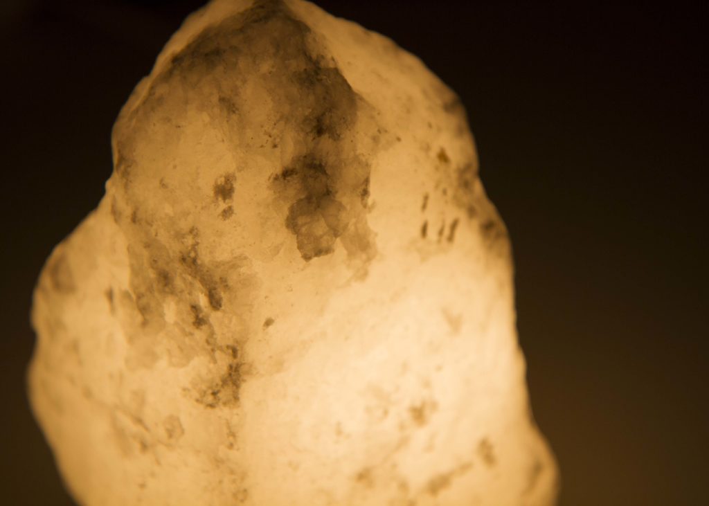 So Well Made White Himalayan Salt Lamp